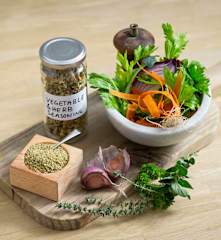 Vegetable and herb seasoning