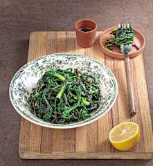 Ραδίκια στον ατμό