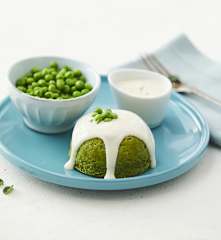 Sformati di piselli con salsa al formaggio