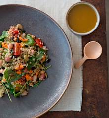 Salade de quinoa aux haricots et curcuma