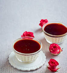 Panna cotta con salsa al caramello