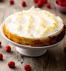 Couscous Cake with Fruit