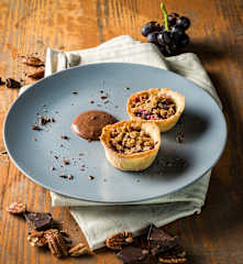 Knuspertörtchen mit Kakaocreme