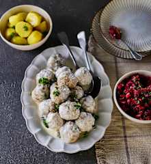 Königsberger Klopse mit Rote-Bete-Salat