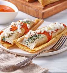 Tamales de acelga con requesón (Black Diamond)