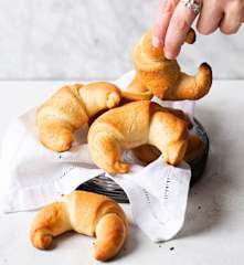 Veganské croissanty s pomerančovou kůrou