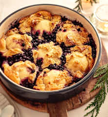 Kouign-amann aux pommes et myrtilles