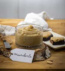 Crema di mandorle