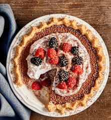 Paleo Chocolate Cream Pie