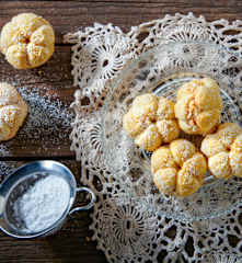 Biscotti alle mandorle con crema al burro