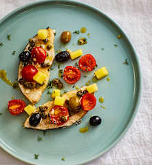 Pesce spada al cartoccio con patate speziate