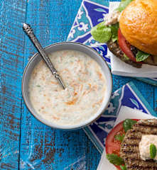 Harissa yoghurt dressing