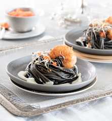 Black Spaghetti with Prawns and Parmesan Sauce