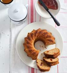 Bolo de sobras de marmelada