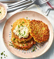 Spargel-Kartoffel-Rösti mit Schinken-Ei-Dip