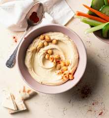 Traditional hommus