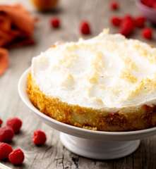 Ciasto z kaszy kuskus z owocami