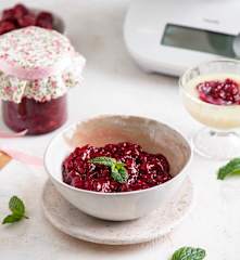 Frużelina z mrożonych wiśni