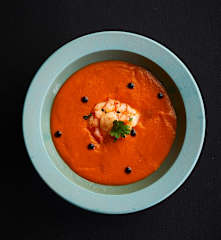 Vellutata di cannellini e borlotti con gamberi