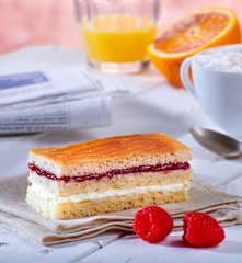 Trancetti ai cereali, yogurt e lampone