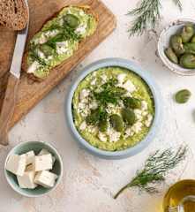 Pasta kanapkowa z bobu