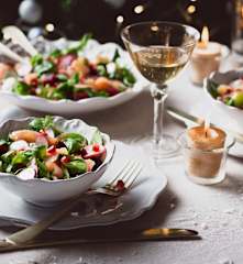 Ensalada de canónigos con salmón