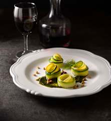 普羅旺斯松子櫛瓜麵