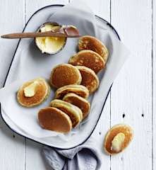 Pikelets alla banana e avena
