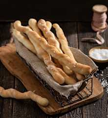 Szybkie paluchy drożdżowe