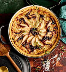 Birnen-Mandel-Zwiebel-Quiche